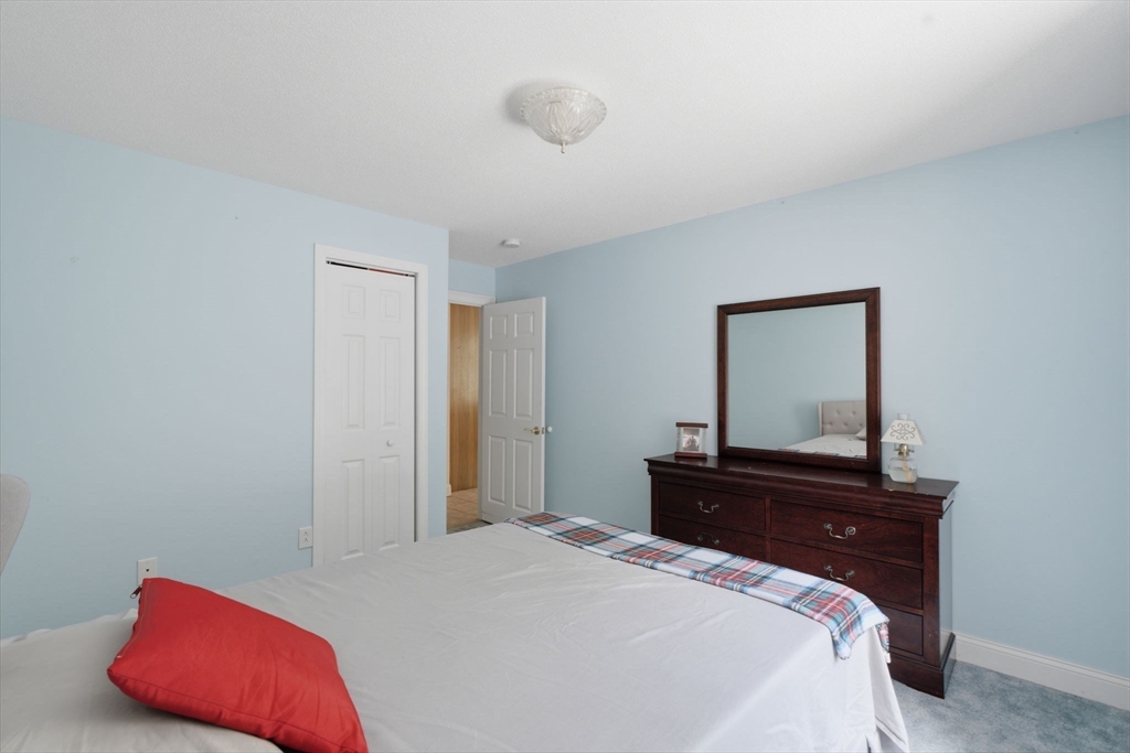 593 Southwick St Property Photo 15