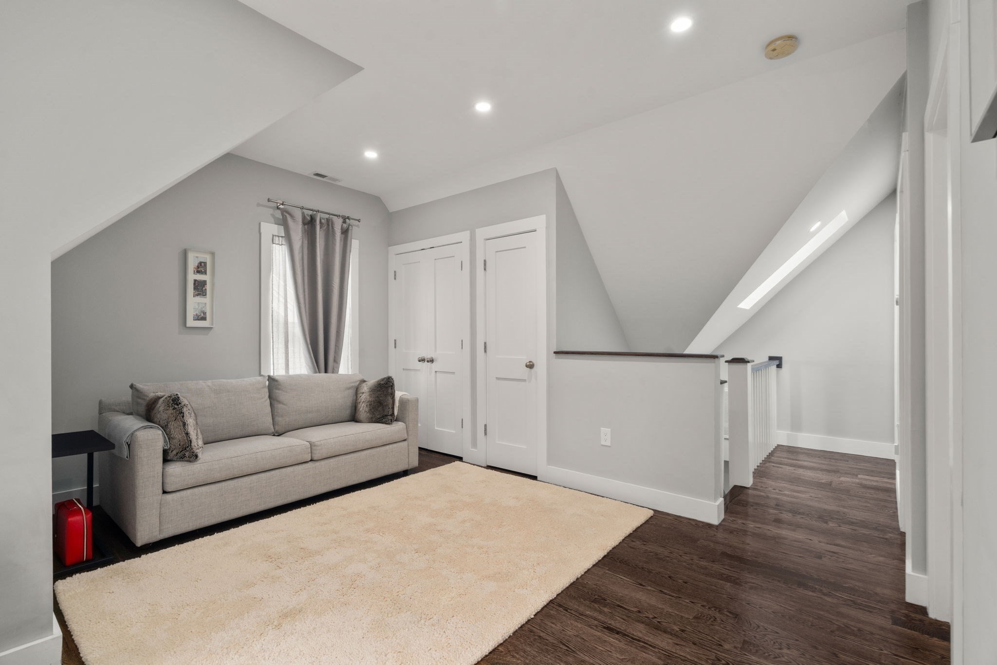 59 Mozart St # 2 Property Photo 16