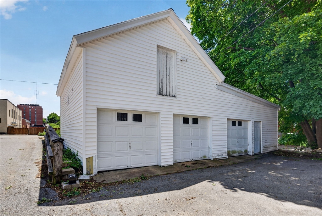 104-108 Parker St Property Photo 7