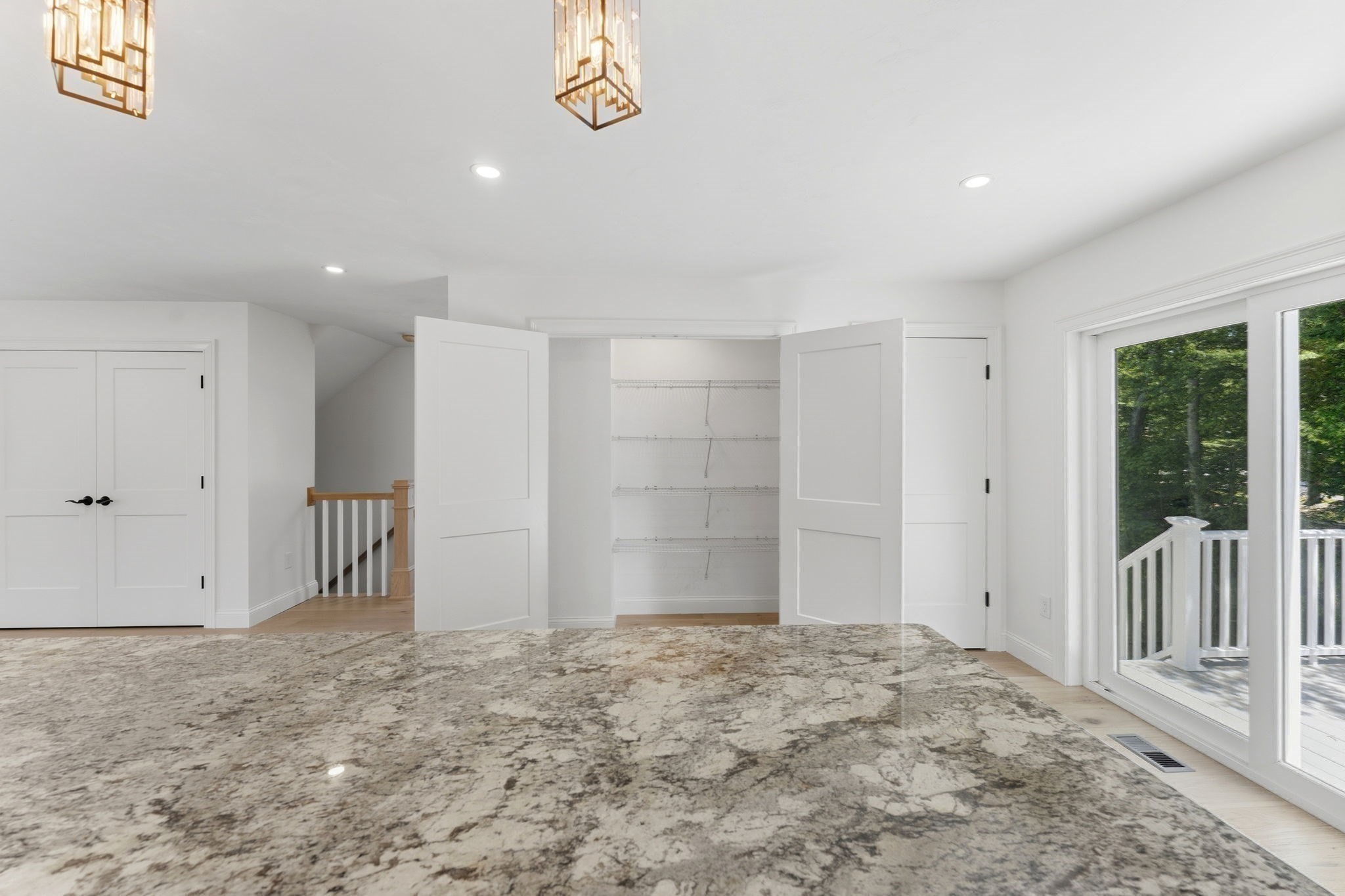 36 Colonial Rd. Property Photo 12