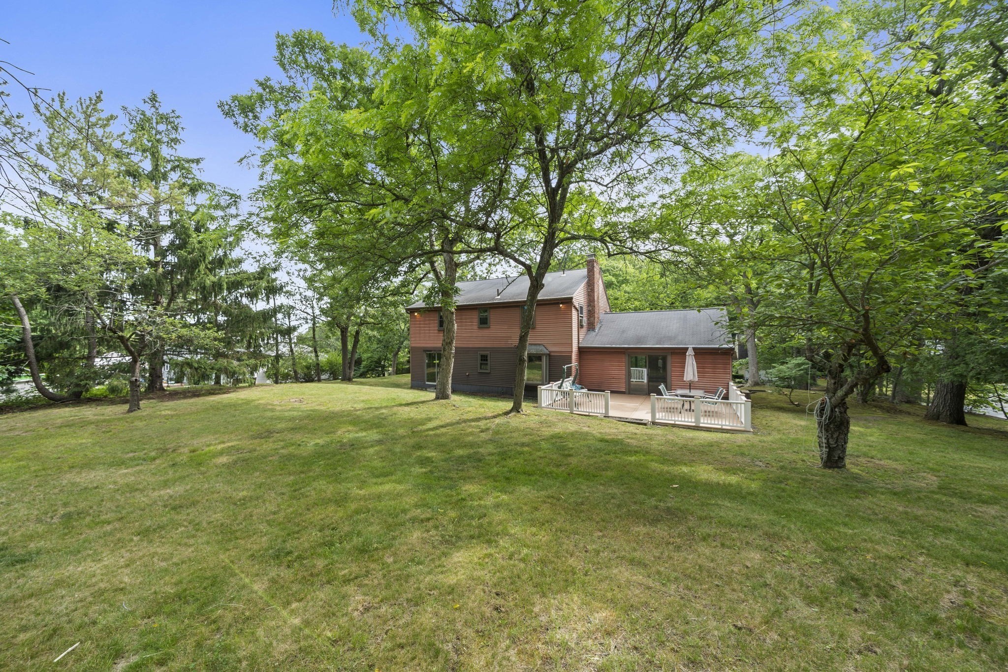 37 Michele Ln Property Photo 28