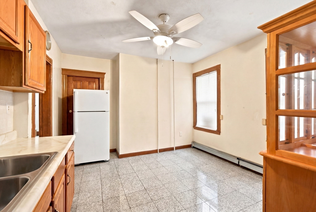 5 Rowell St Property Photo 7