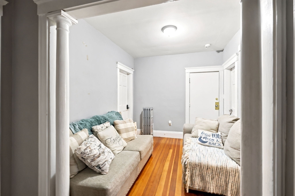 5 Rowell St Property Photo 11