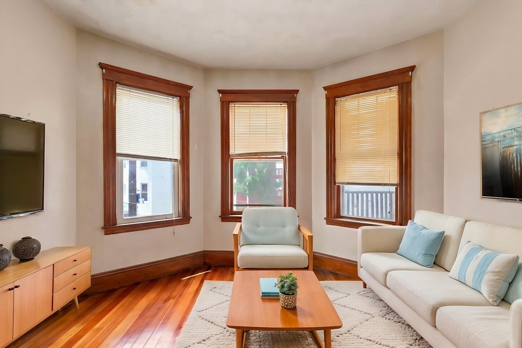 5 Rowell St Property Photo 13