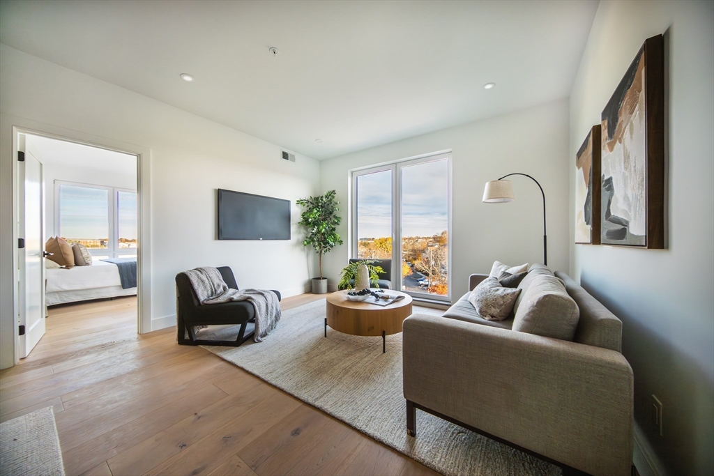 66 Mcgrath # 507 Property Photo 11