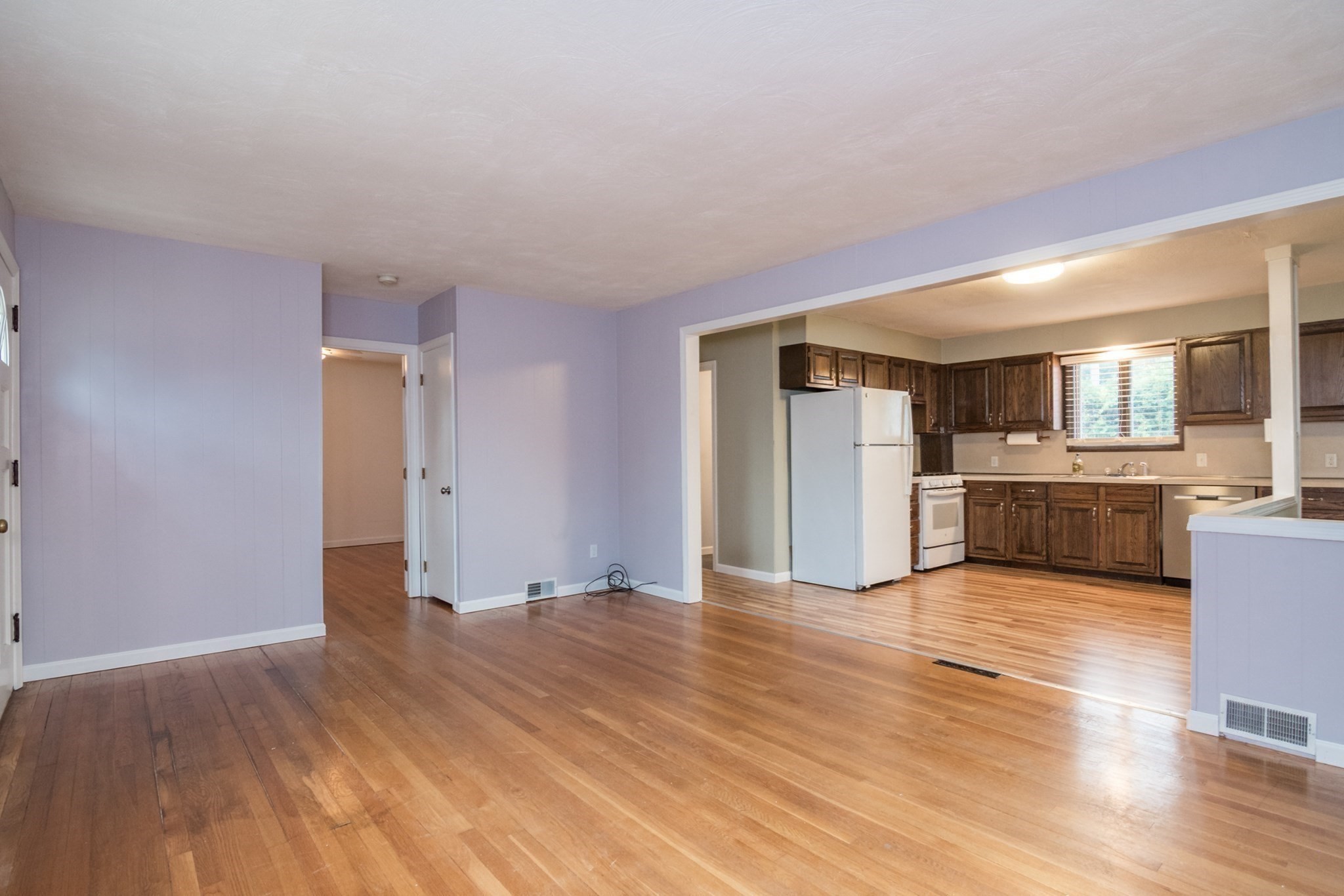 248 Laconia Street Property Photo 9