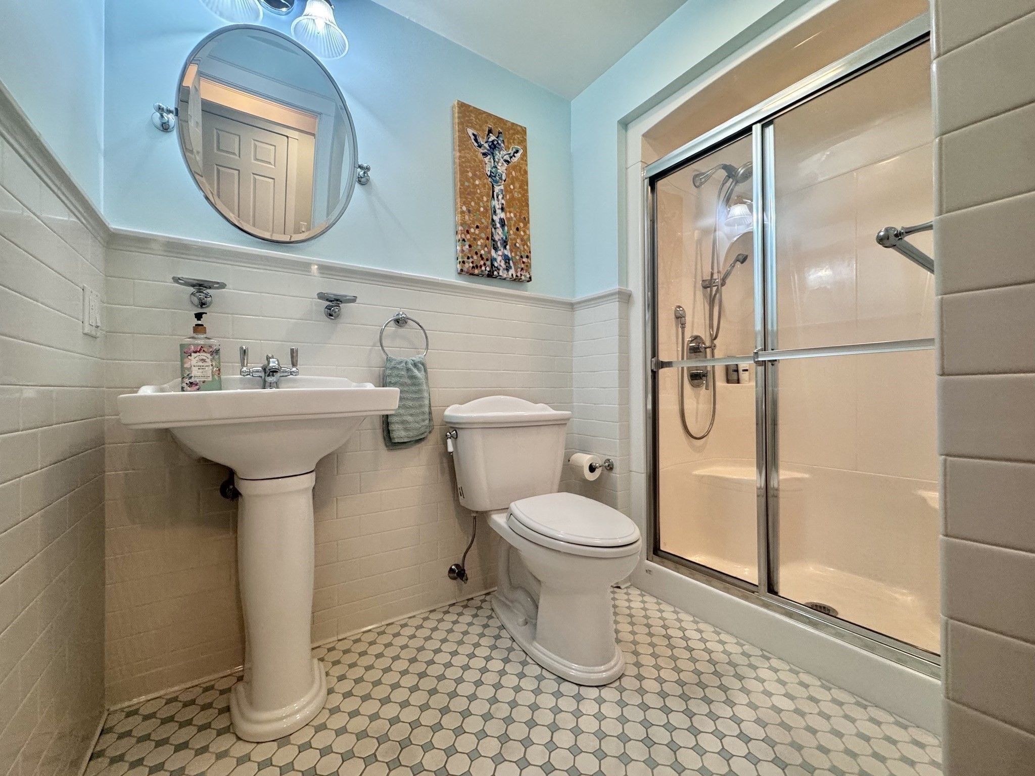 700 Shore Dr # 306 Property Photo 6