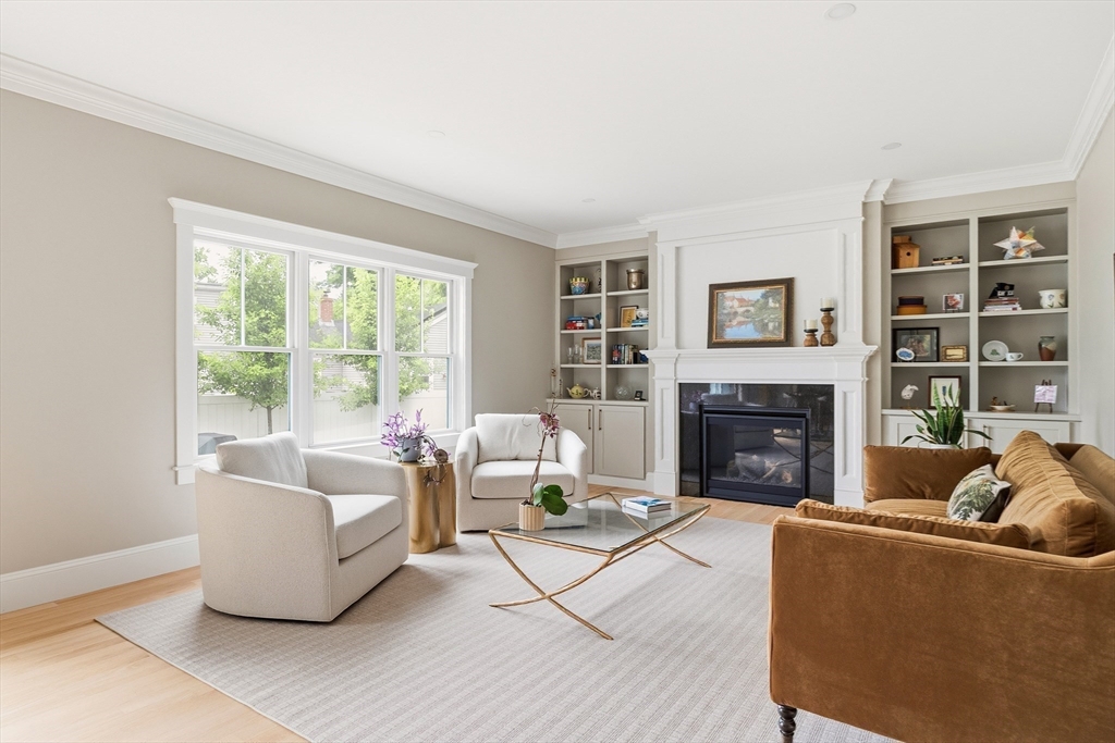 4 Whitcomb Street Property Photo 6