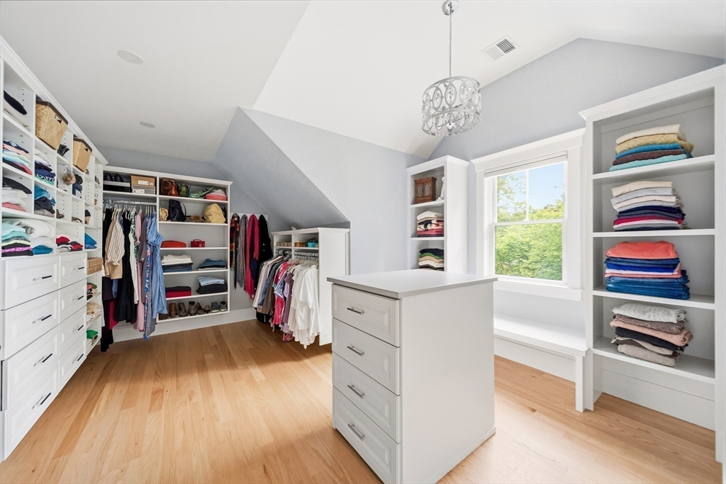 4 Whitcomb Street Property Photo 19