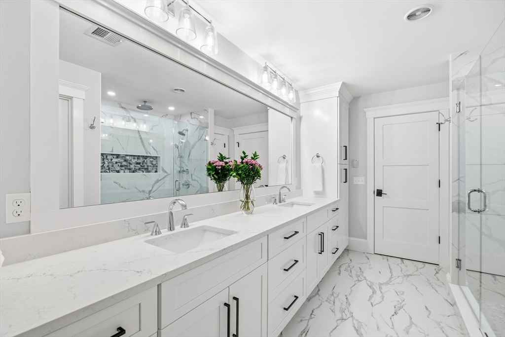 4 Whitcomb Street Property Photo 20
