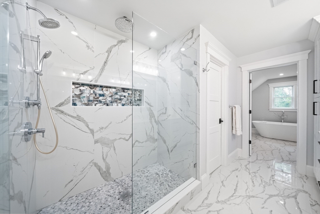 4 Whitcomb Street Property Photo 21