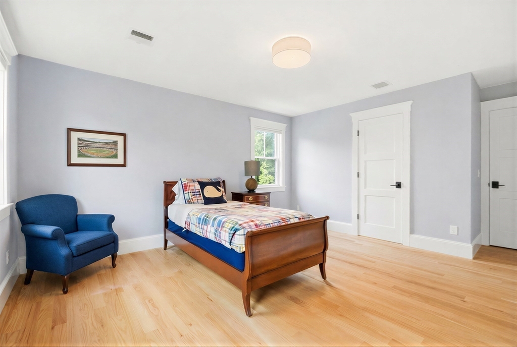 4 Whitcomb Street Property Photo 30