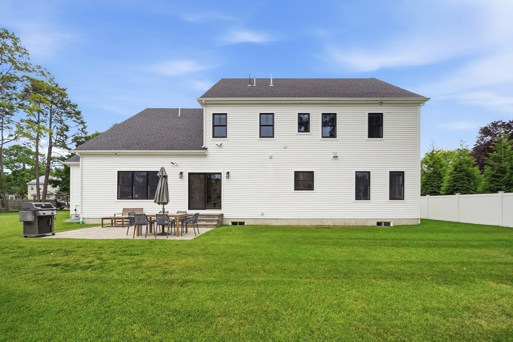 4 Whitcomb Street Property Photo 36