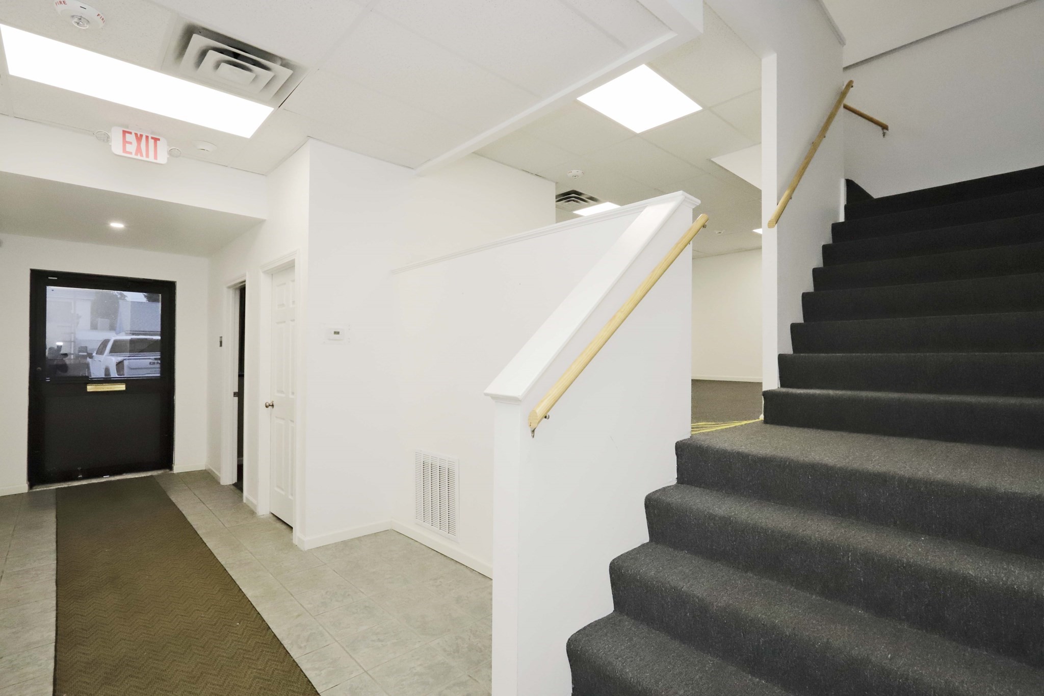 489a-b Ashley Blvd # B Property Photo 18