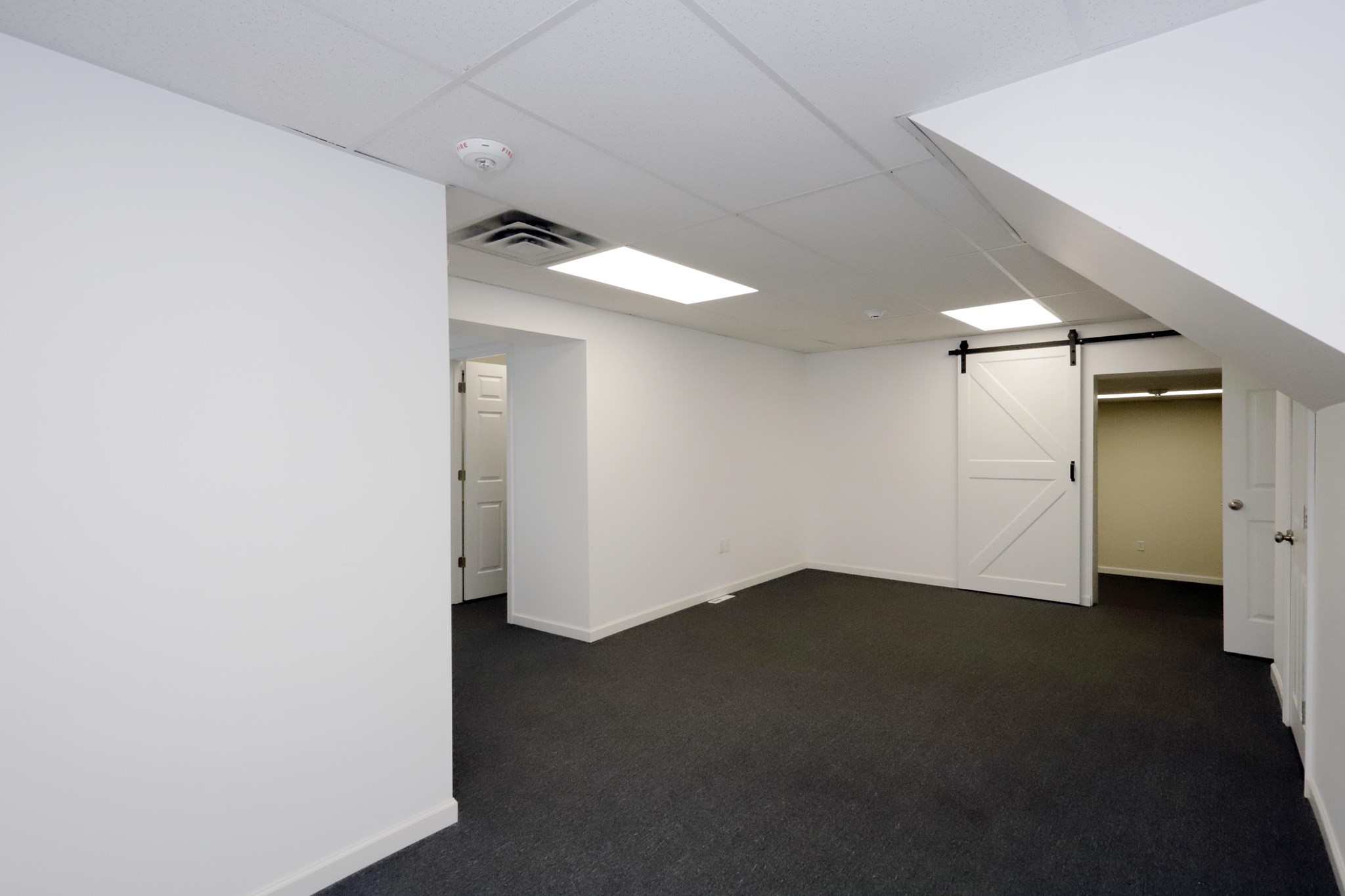 489a-b Ashley Blvd # B Property Photo 19