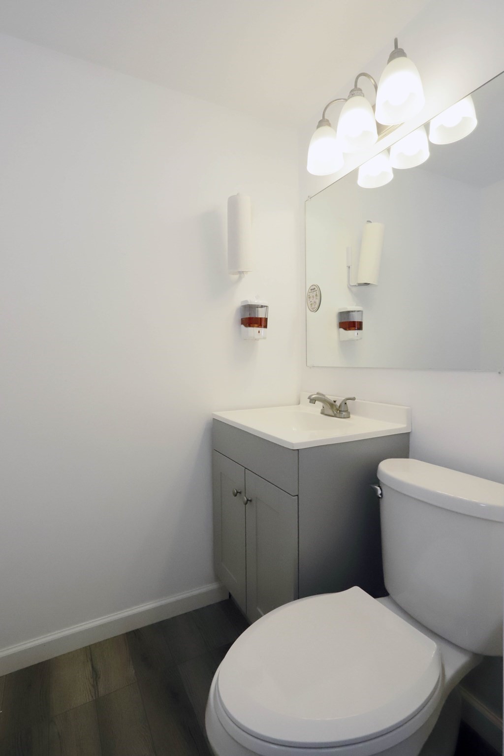 489a-b Ashley Blvd # B Property Photo 26
