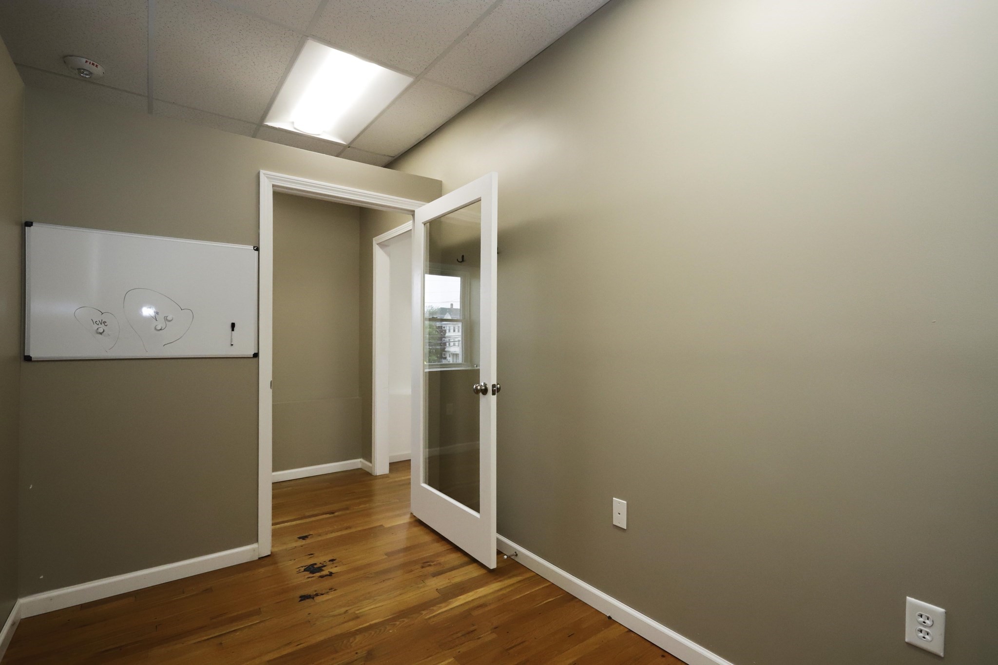 489a-b Ashley Blvd # B Property Photo 27