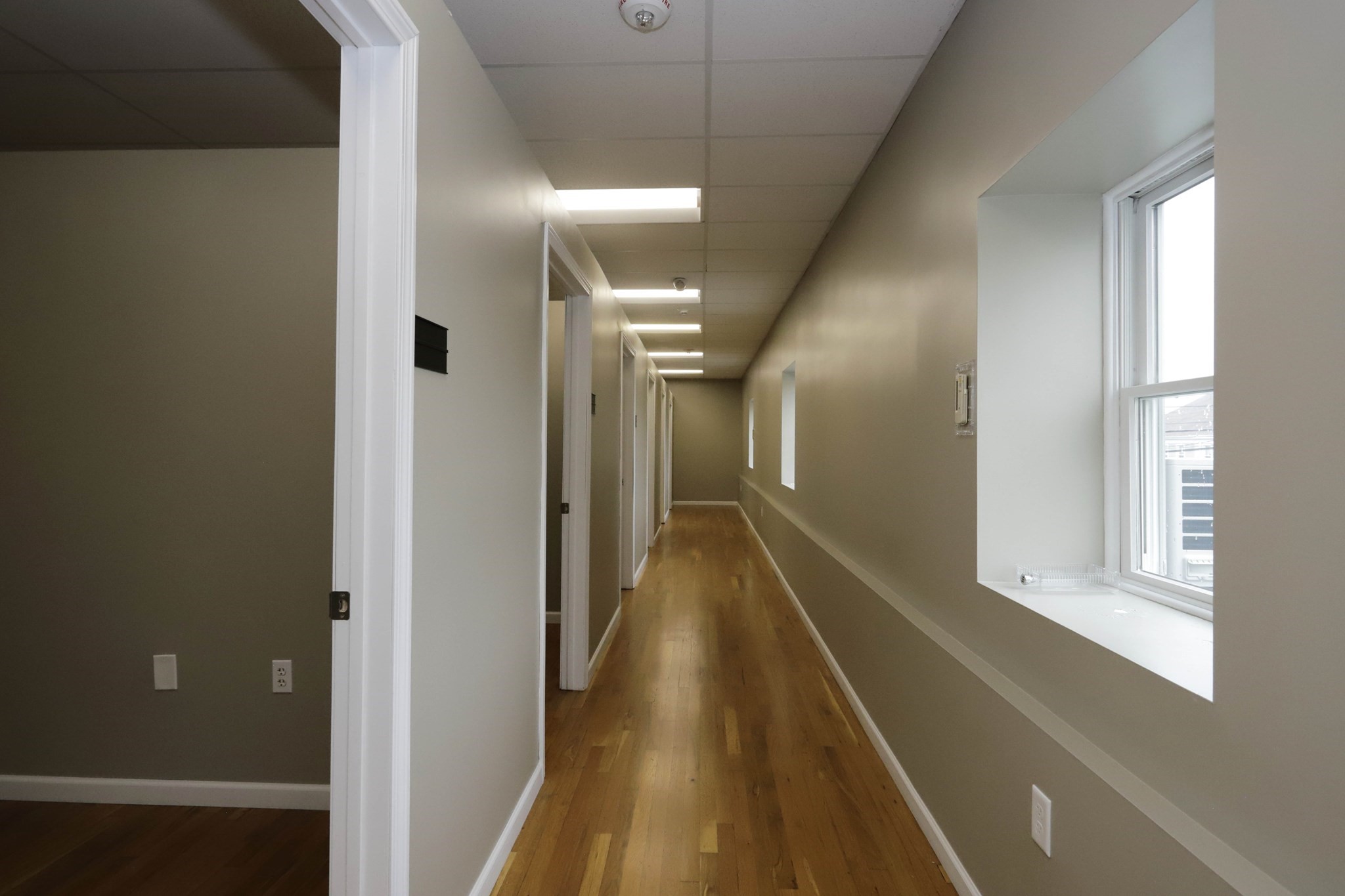 489a-b Ashley Blvd # B Property Photo 28