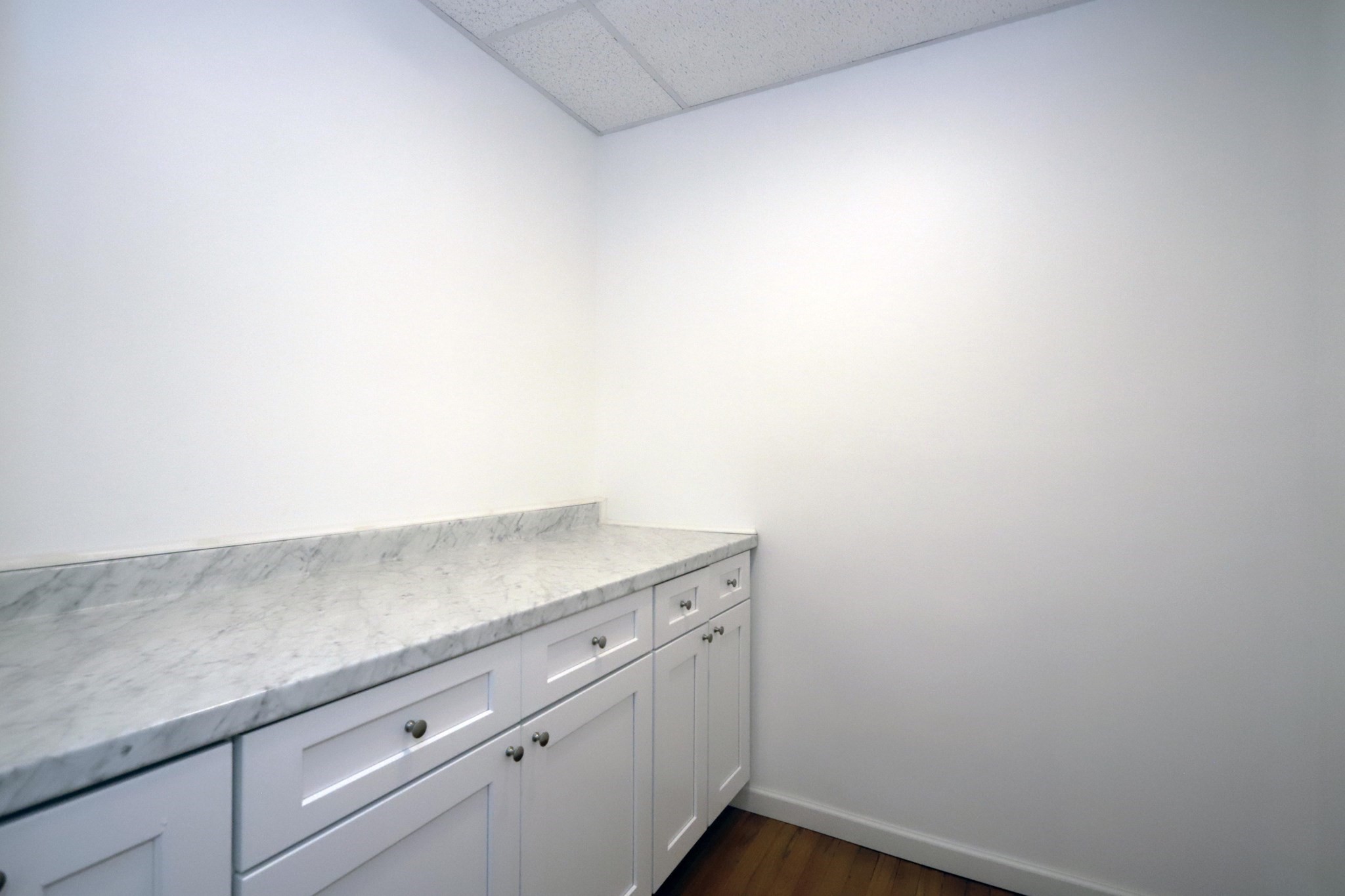 489a-b Ashley Blvd # B Property Photo 34