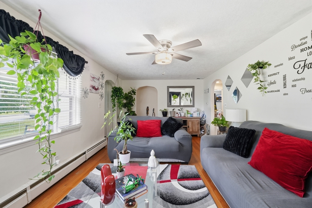 23 Smith St Property Photo 16