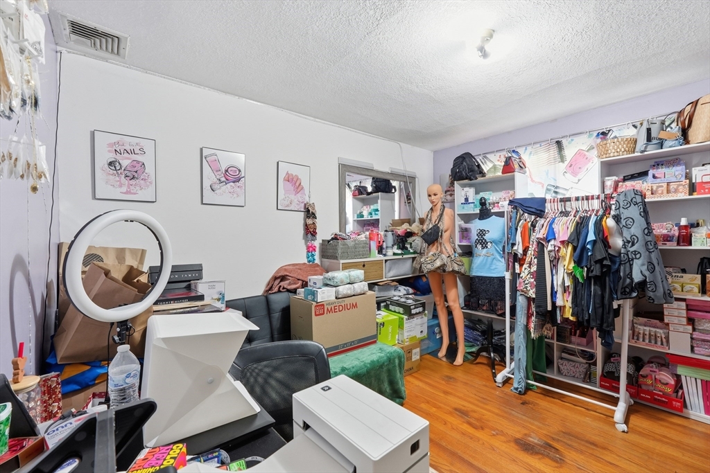 23 Smith St Property Photo 19