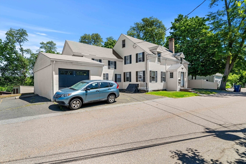 39 Needham Rd Property Photo 5