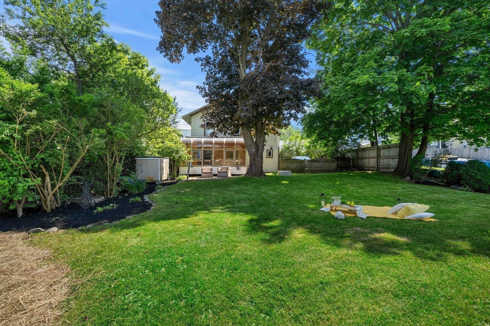 38R Bass Ave Property Photo 1