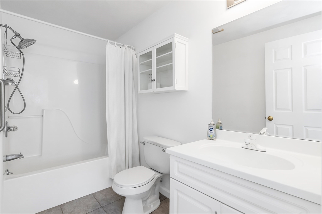 30 Cavendish Cir # 30 Property Photo 18