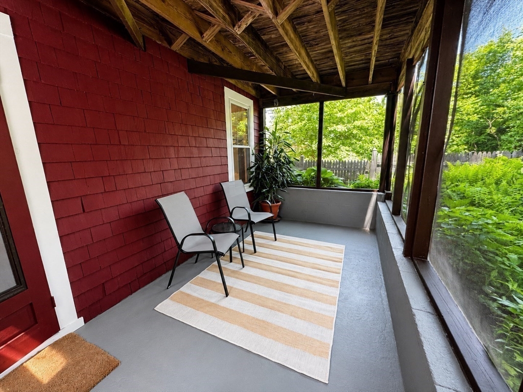 38 Tanager St # 1 Property Photo 5