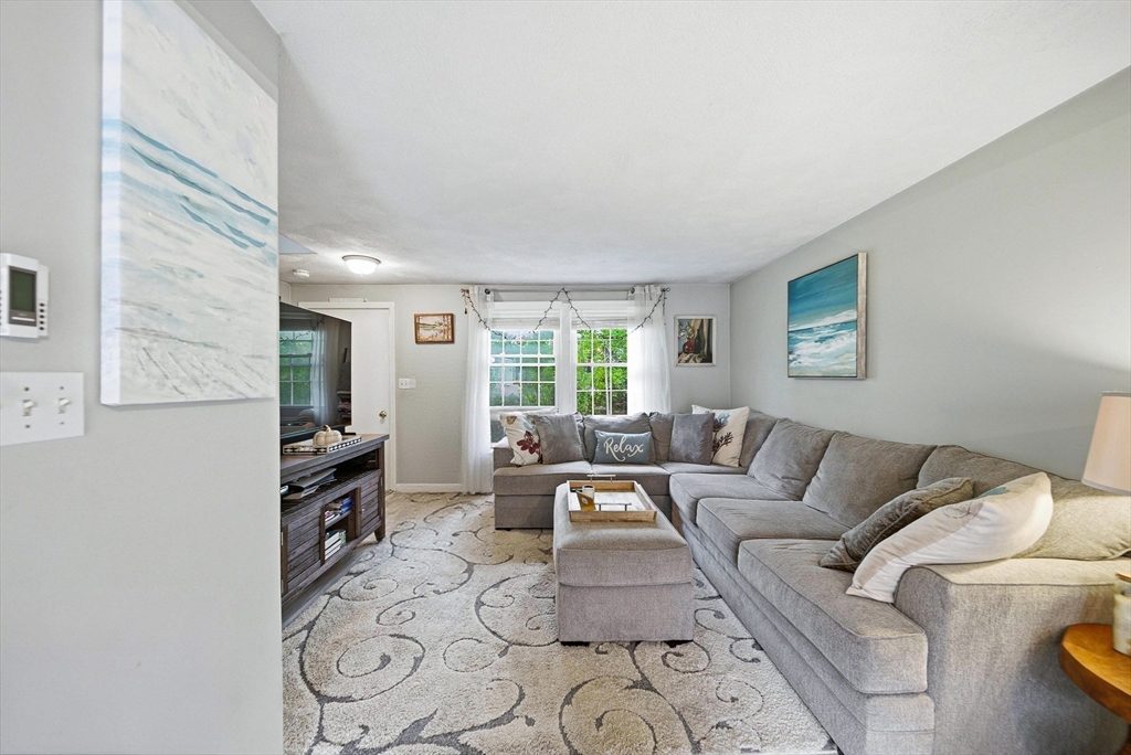 6 George St # C Property Photo 2