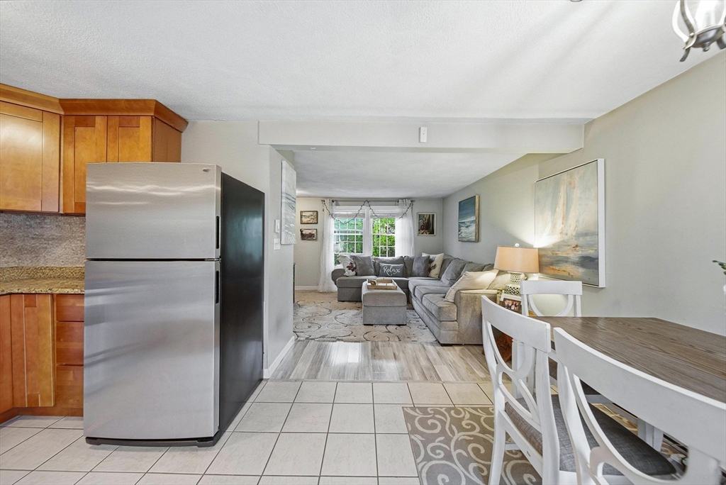 6 George St # C Property Photo 9