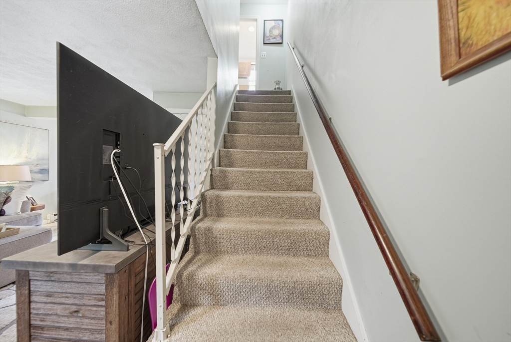 6 George St # C Property Photo 15