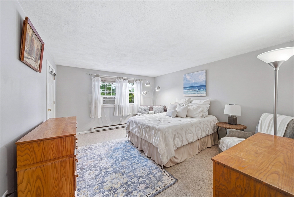 6 George St # C Property Photo 17
