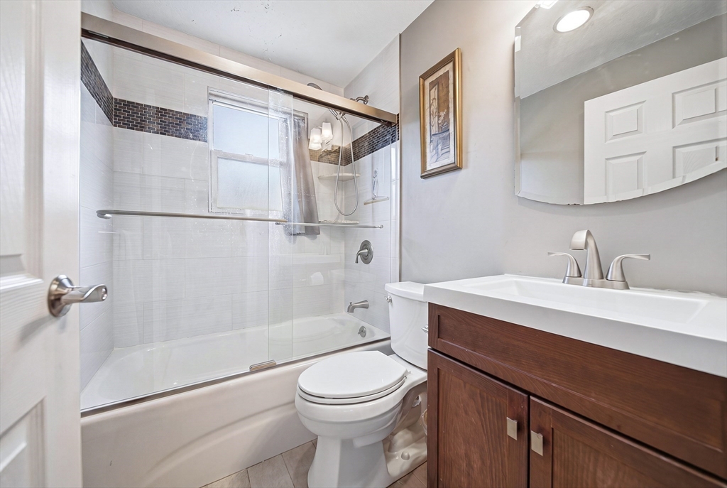 6 George St # C Property Photo 21