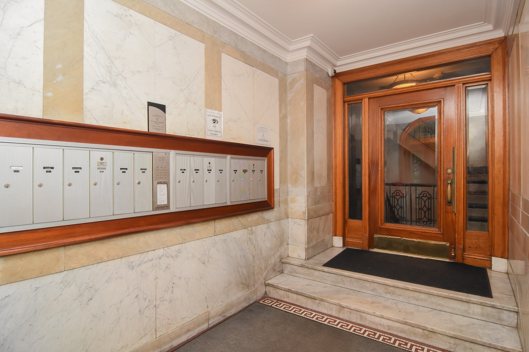 860 Massachusetts Avenue # 8 Property Photo 6