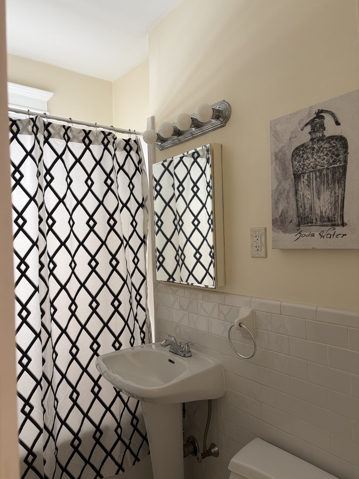 860 Massachusetts Avenue # 8 Property Photo 19