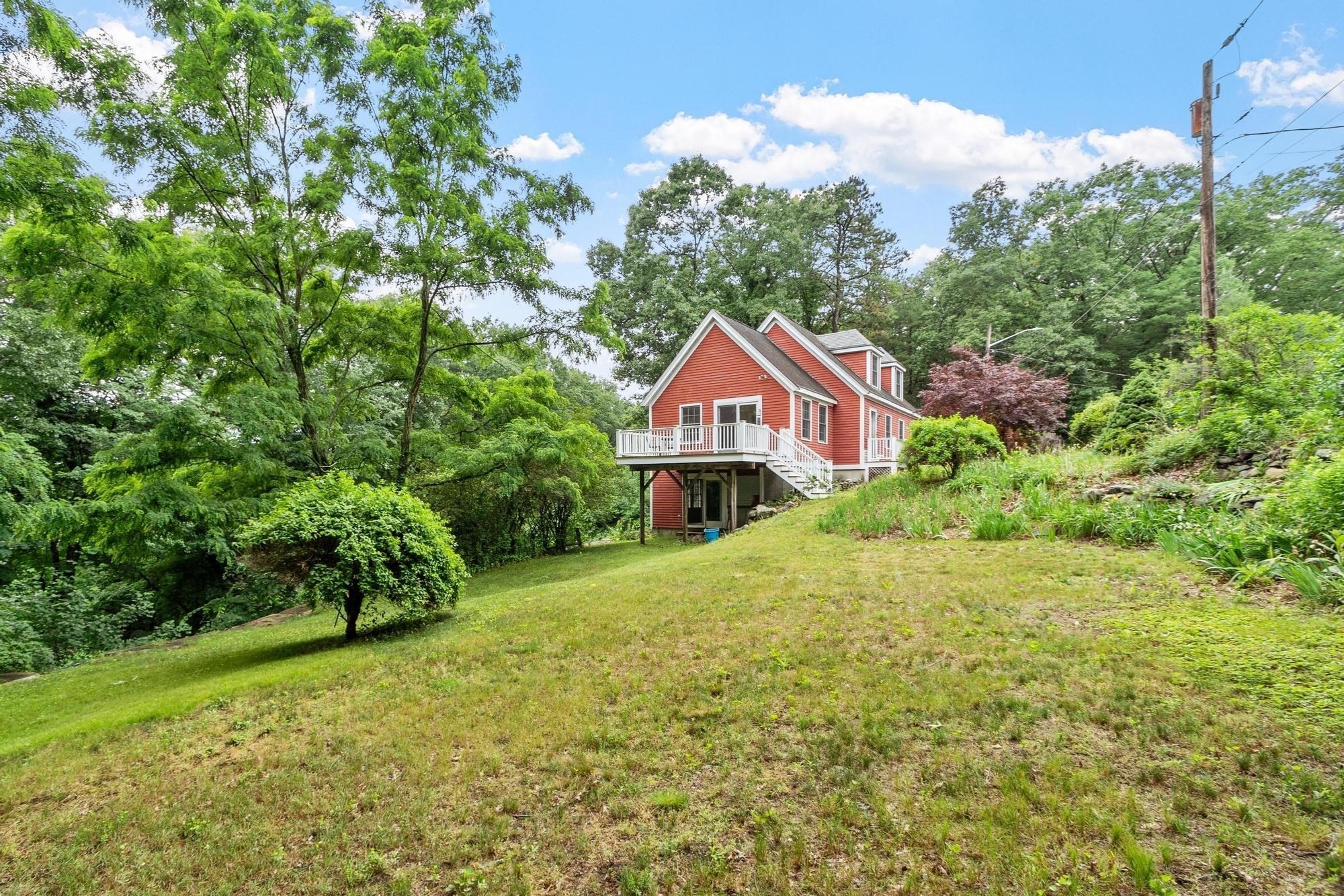 165 Old Stow Road Property Photo 1