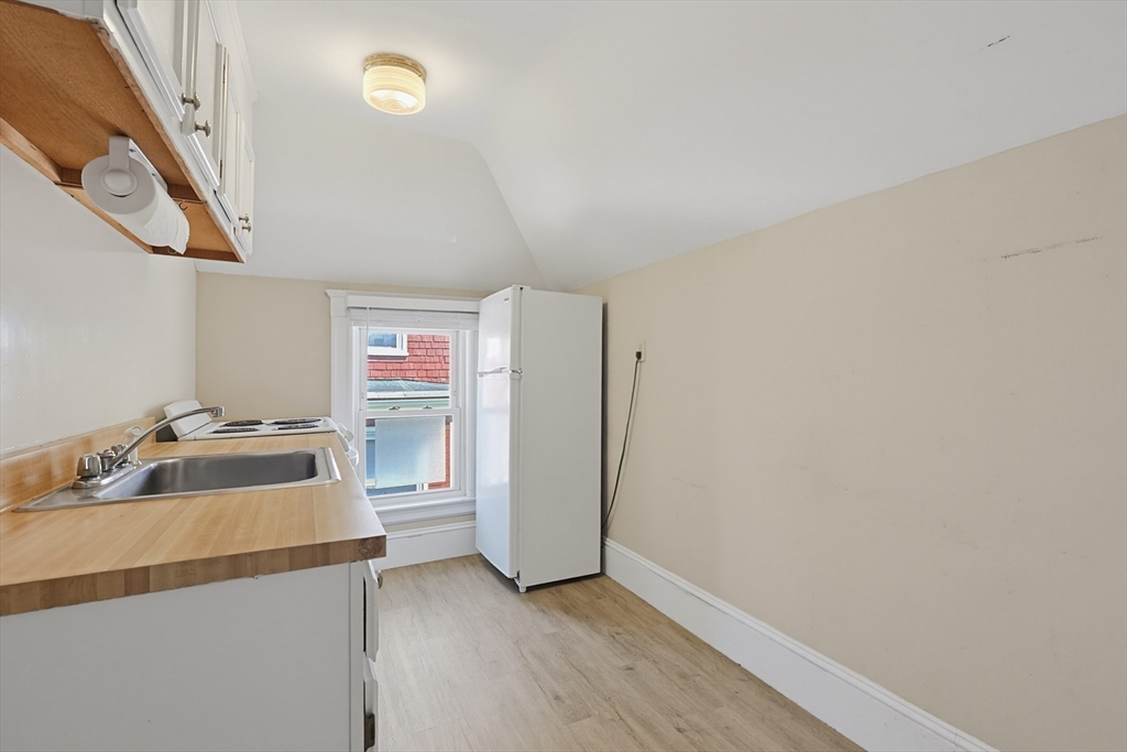 157 Elm Street Property Photo 15
