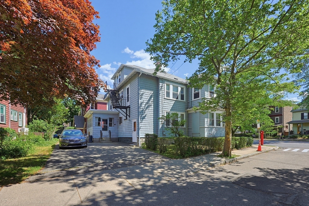157 Elm Street Property Photo 18