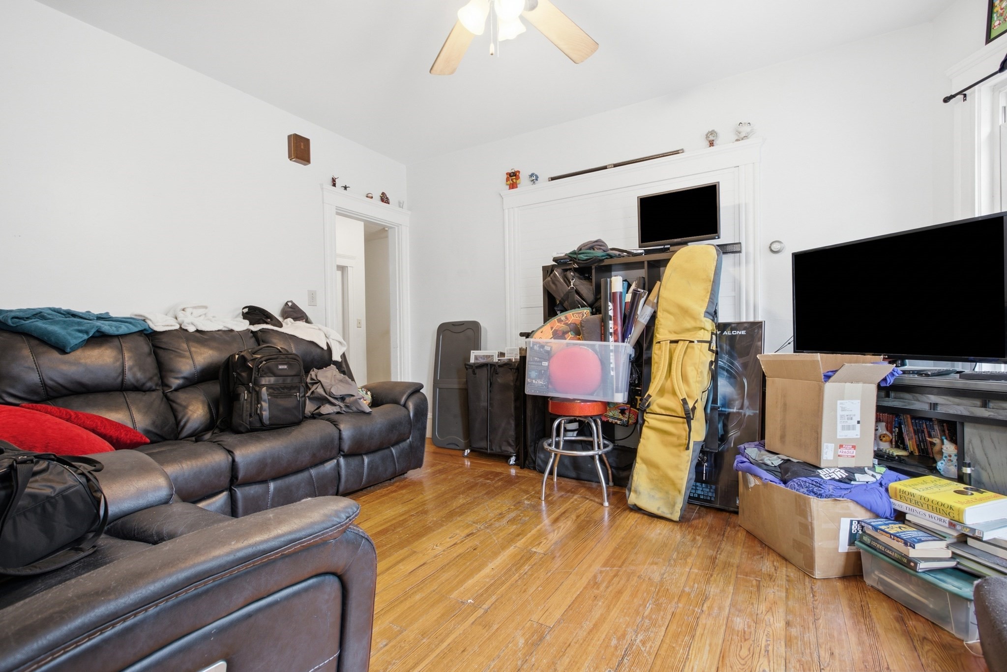 82 Electric Ave Property Photo 11