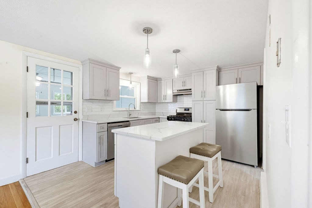 9 Charity Ln Property Photo 12