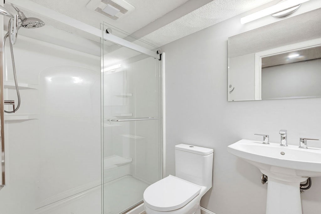 9 Charity Ln Property Photo 28