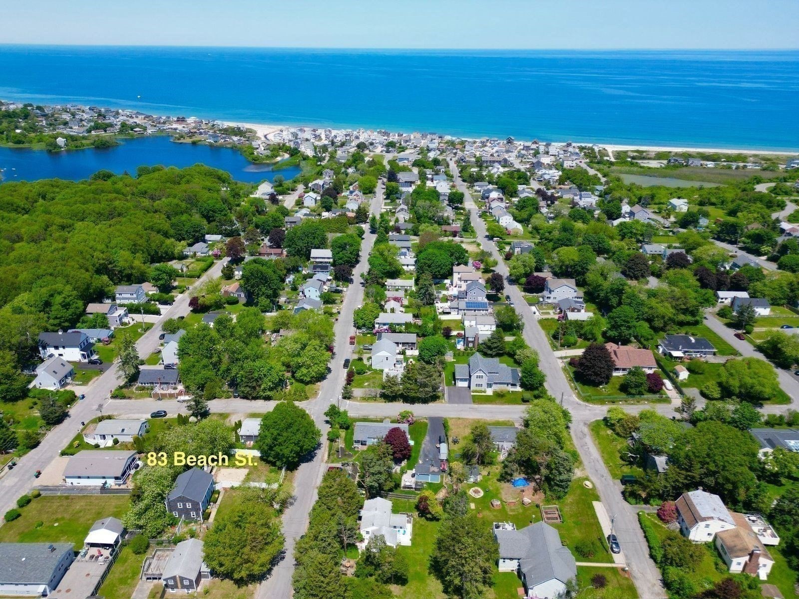 83 Beach St Property Photo 4
