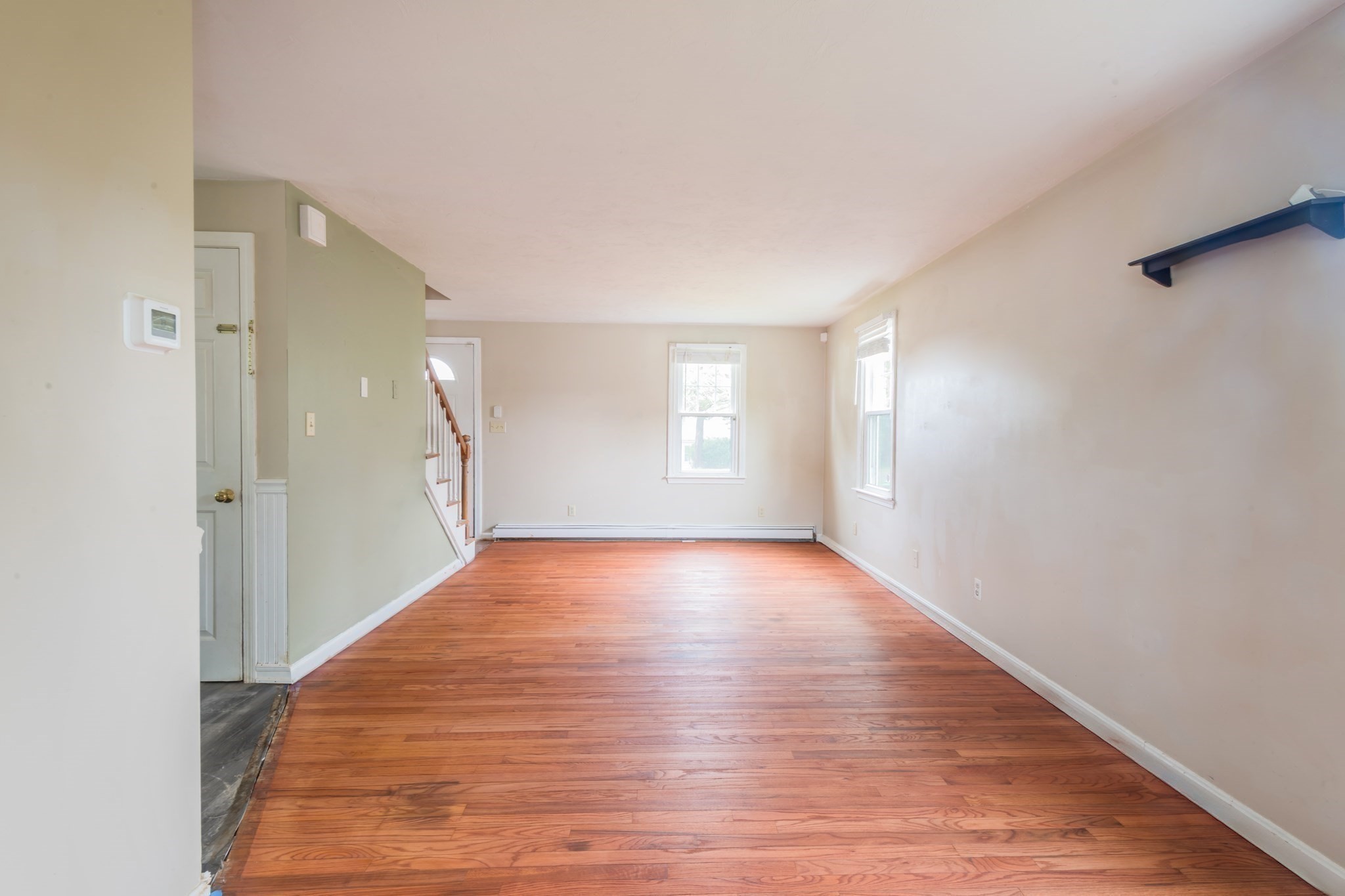 83 Beach St Property Photo 15