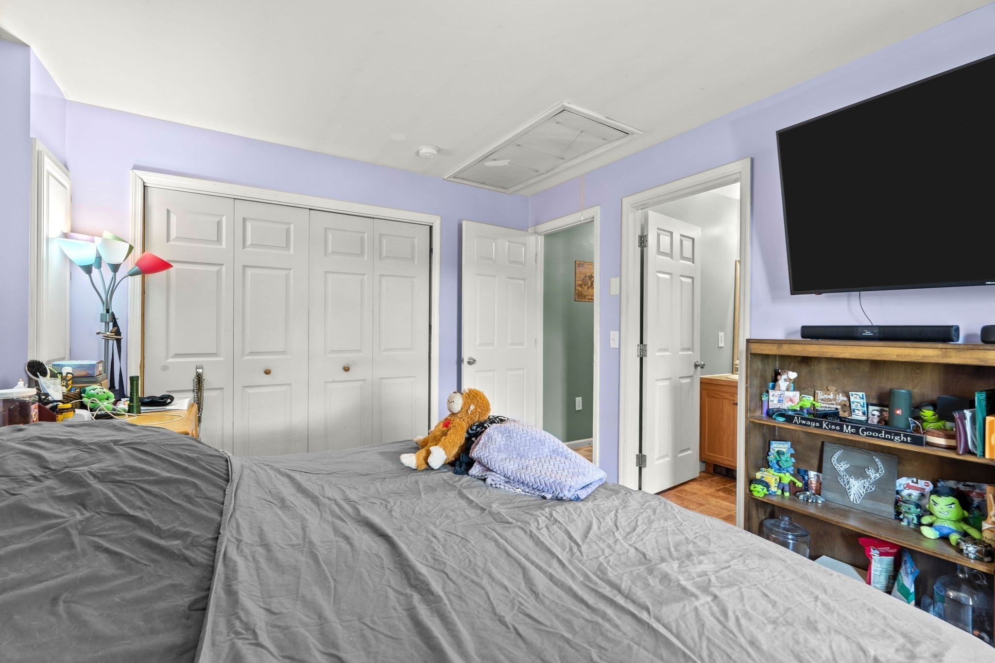 25r Beacon St Property Photo 14
