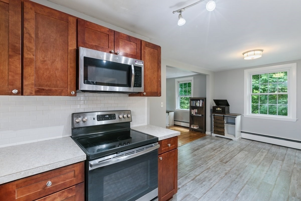 60 Vinton St # 3 Property Photo 5