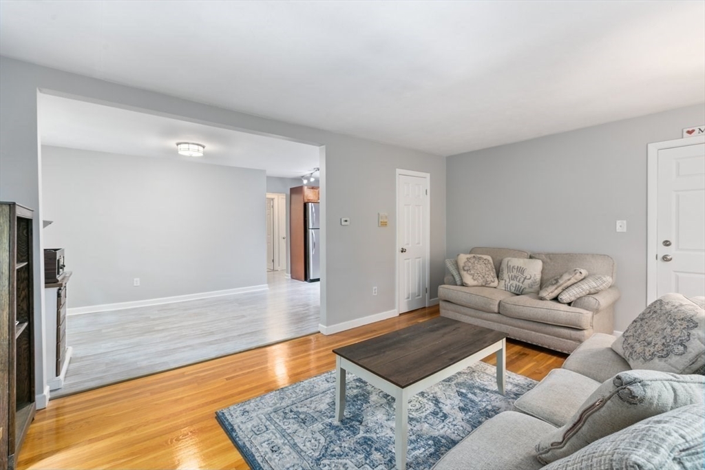 60 Vinton St # 3 Property Photo 10