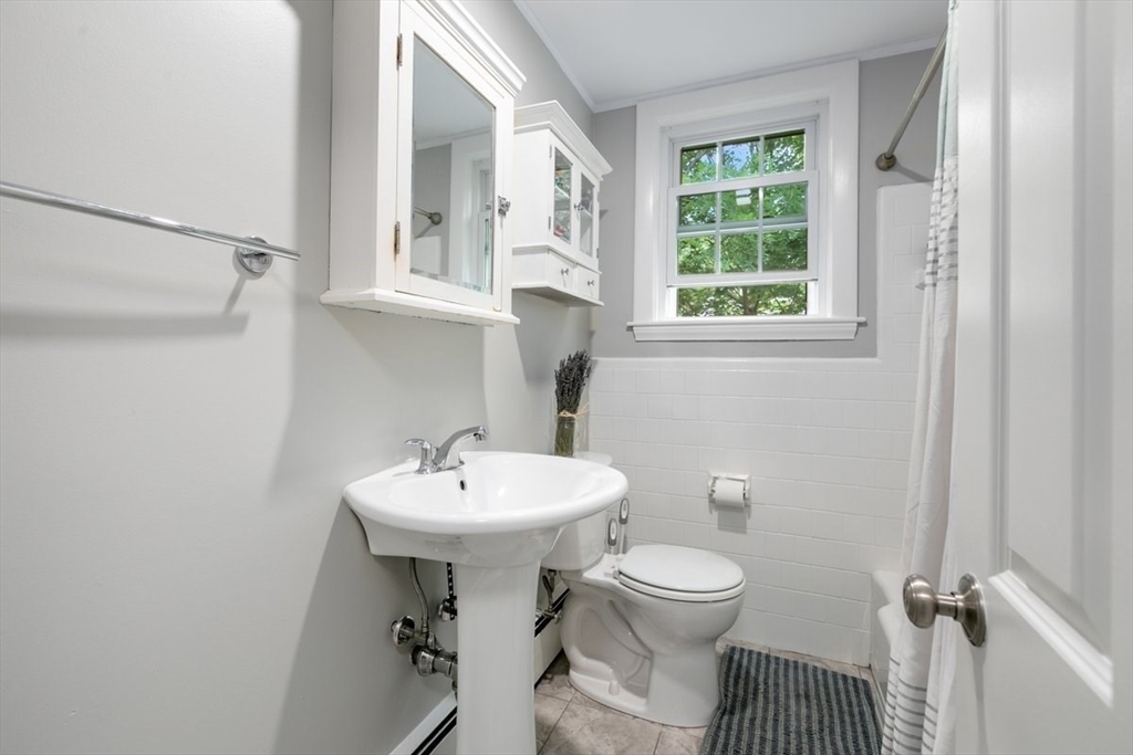 60 Vinton St # 3 Property Photo 13
