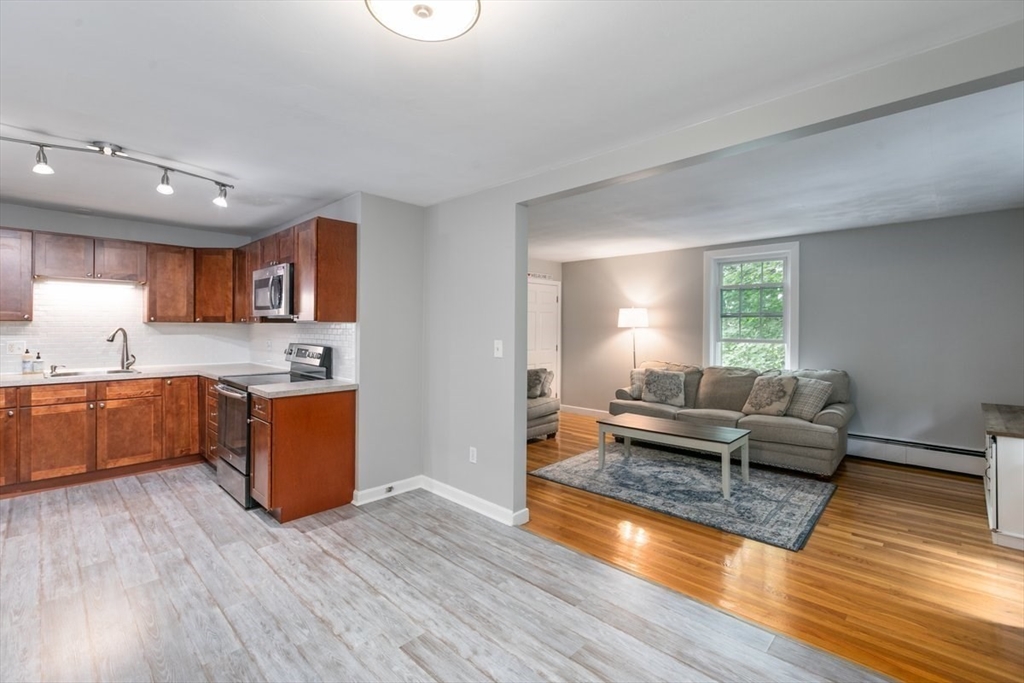 60 Vinton St # 3 Property Photo 16