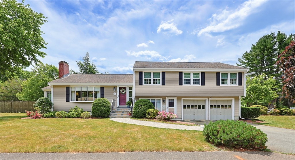 3 Suffolk Dr